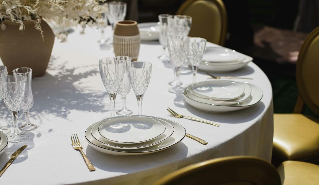 The Home Chef’s Guide to Dinnerware & Tableware: Seasonal Tips to Elevate Every Meal